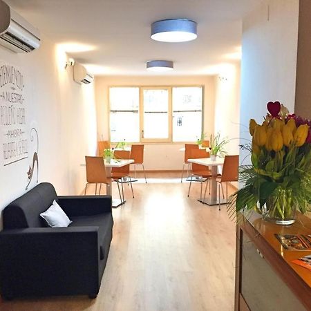Guest House Barcelona Bruc Buitenkant foto